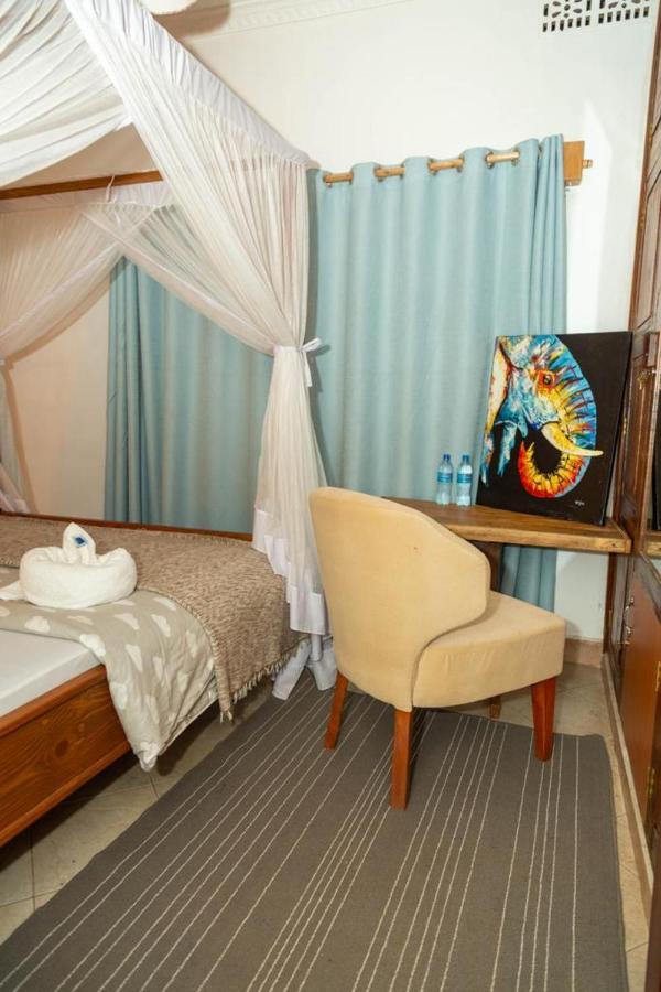 Blue Elephant Villas Arusha Exterior photo