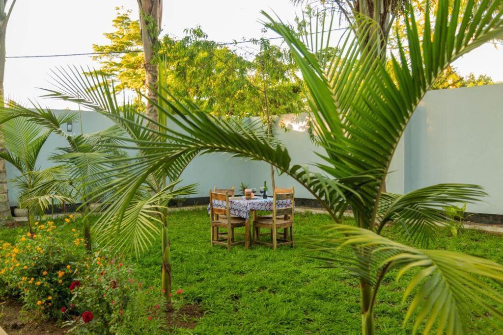 Blue Elephant Villas Arusha Exterior photo